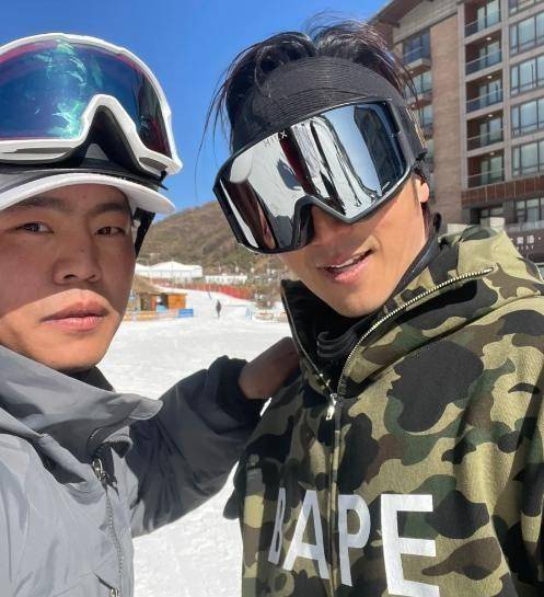 л���滬ѩ����ͷ�������飬43���������ع⣬��������һ ...