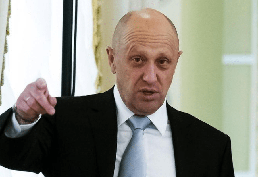 ��ս7���¶���ӭ��ݣ��ͺ����ػ�����Χ���ھ�����ֻ��ʱ�� ...