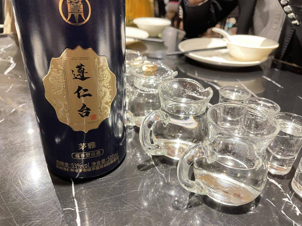 几度的白酒味道更好？资深酿酒巨匠的一番解释定让你恍然大悟！