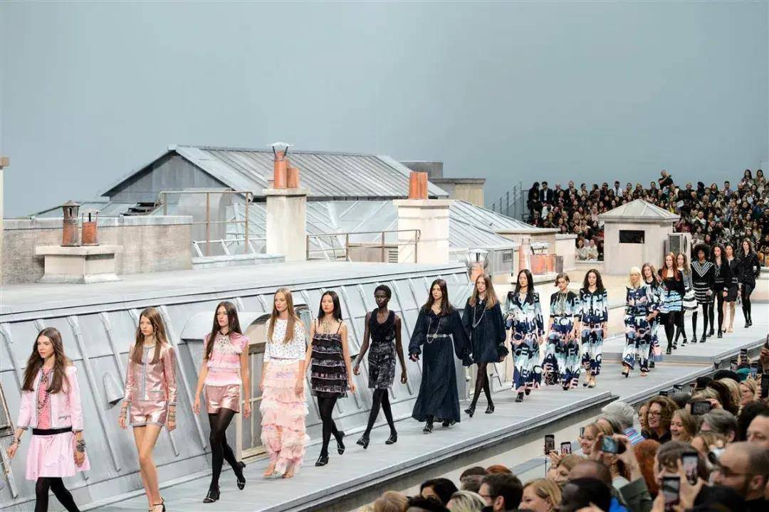 ��ҵ��̬��ȫ���ʢ����δ���ˣ�����Ʒ��ҵ��ʱ���գ�