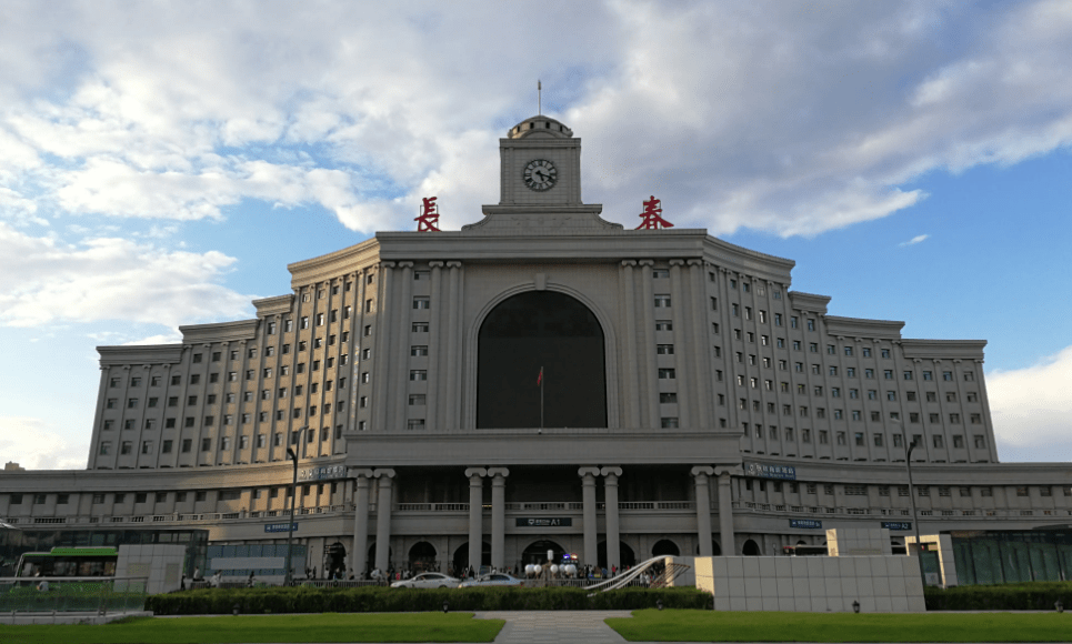 谢咏老师姓名学谈,长春取名字的来历简单介绍