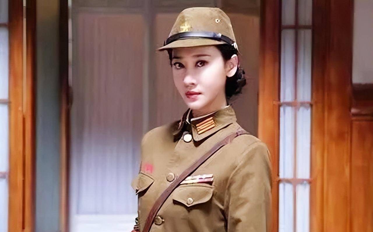 ����������������¶���ݺ��н���