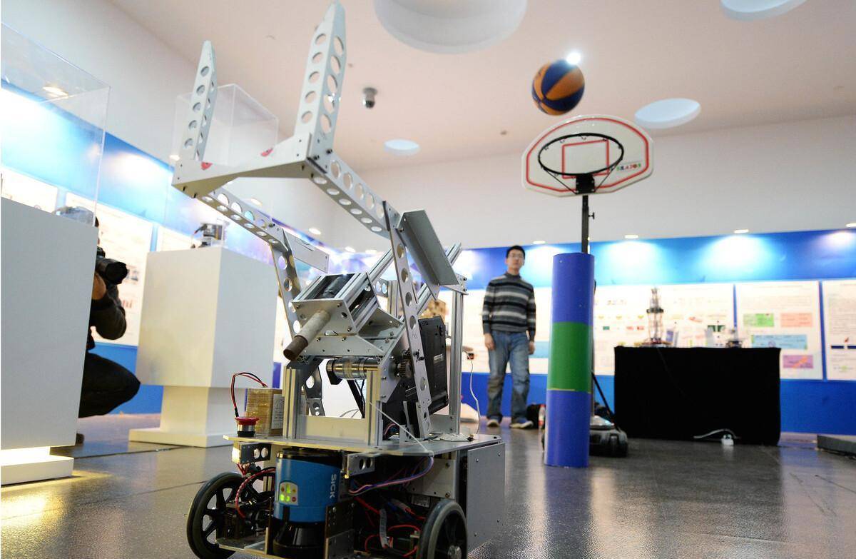 ŵ������ȡ����ά����ϣ�������Լ��⼮�����ݣ�ֻΪȡ�� ...