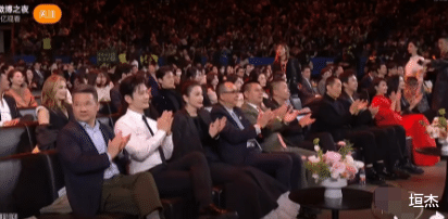 ΢����һҹ��ֻ����λ���Ͱ������ǵġ�����λ�á���ʾ�� ...