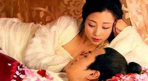 为何皇帝宠幸妃子前，能够提前知道妃子来月事了，原因其实很简单