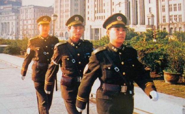 1996年电击杀手落网：窜7省杀25人，被抓时身戴佛像跪求警方饶命