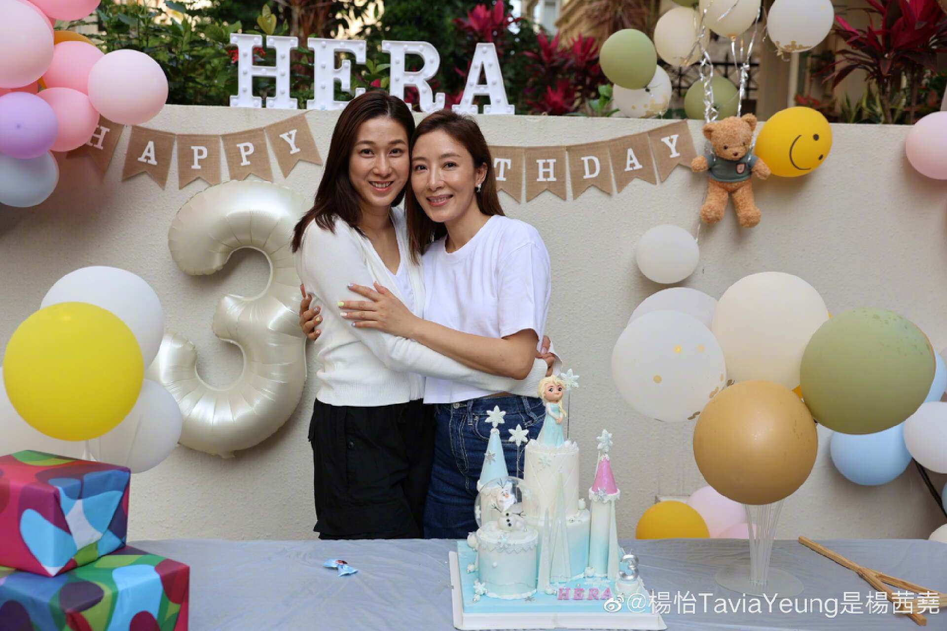 TVB视后为女儿庆贺3岁生日！小家伙变公主迷，钟嘉欣稀有现身