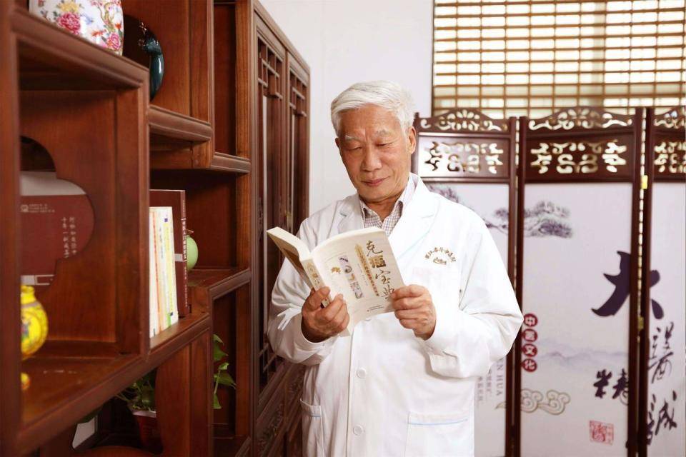 名老中医陈沫金，躬耕中医治癌领域五十余年，人称“克癌宗师”