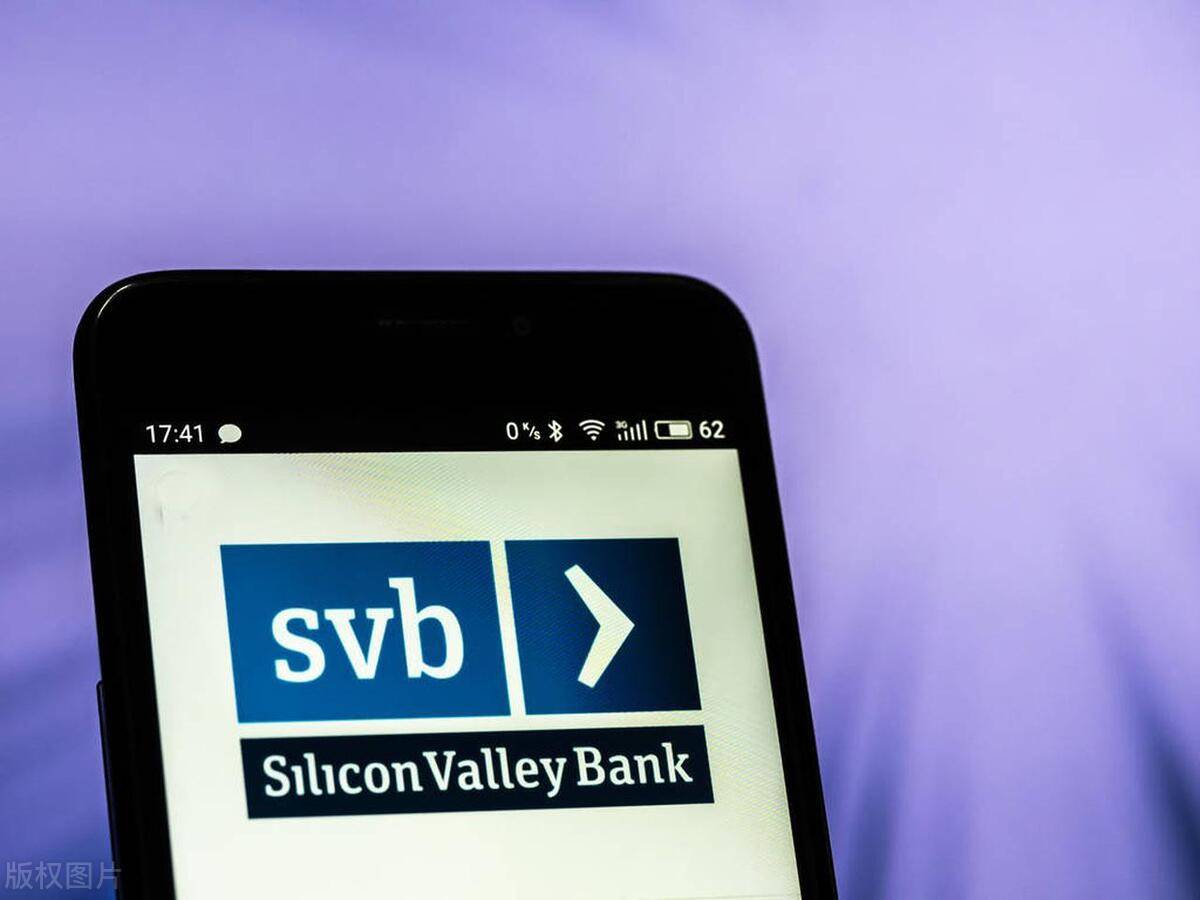 美媒：沃伦巴菲特表示，让硅谷银行破产将是“灾难性的”