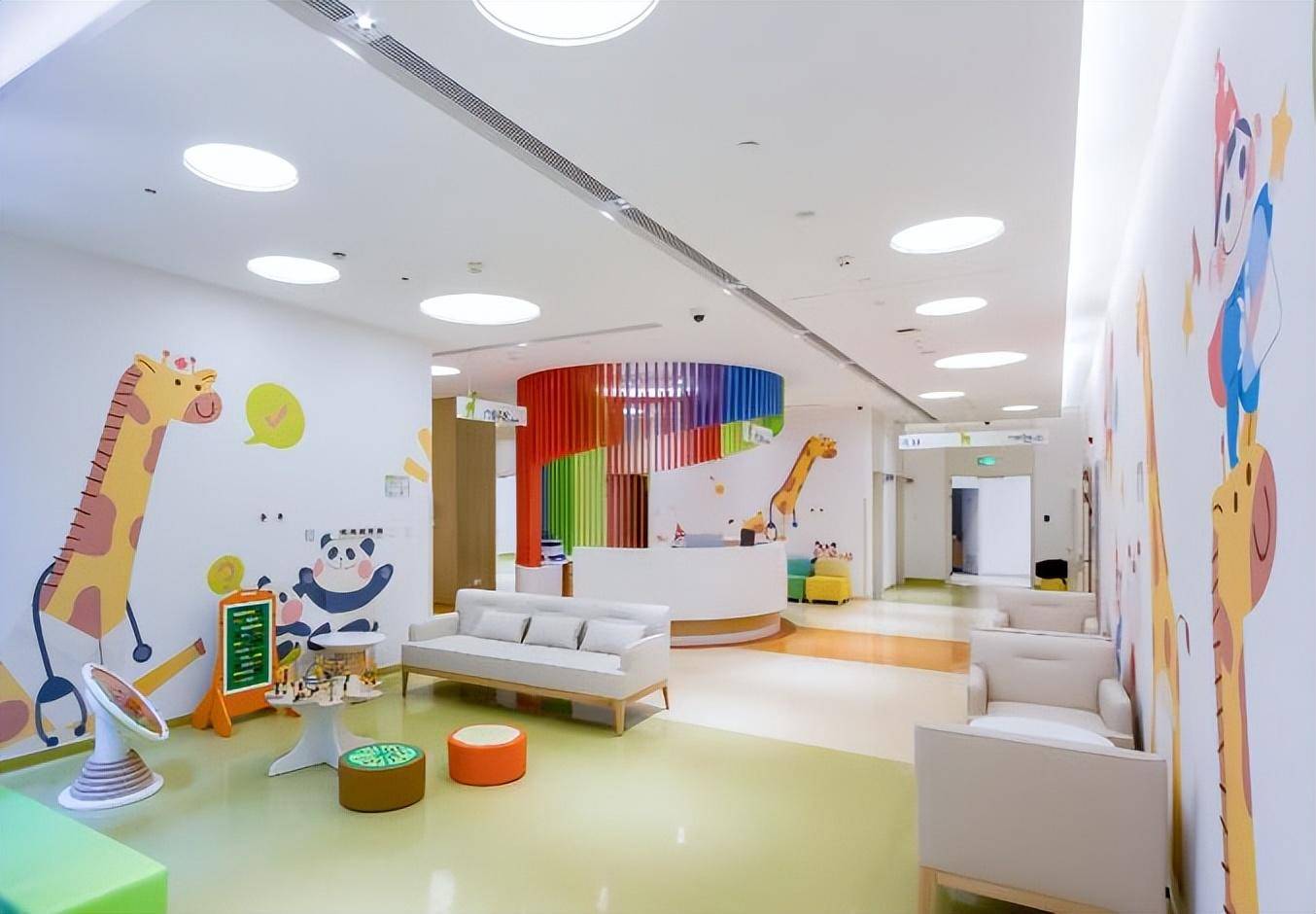 米乐m6上海一座专业的儿童医院投入使用占地约12万平方米床位200张(图5)