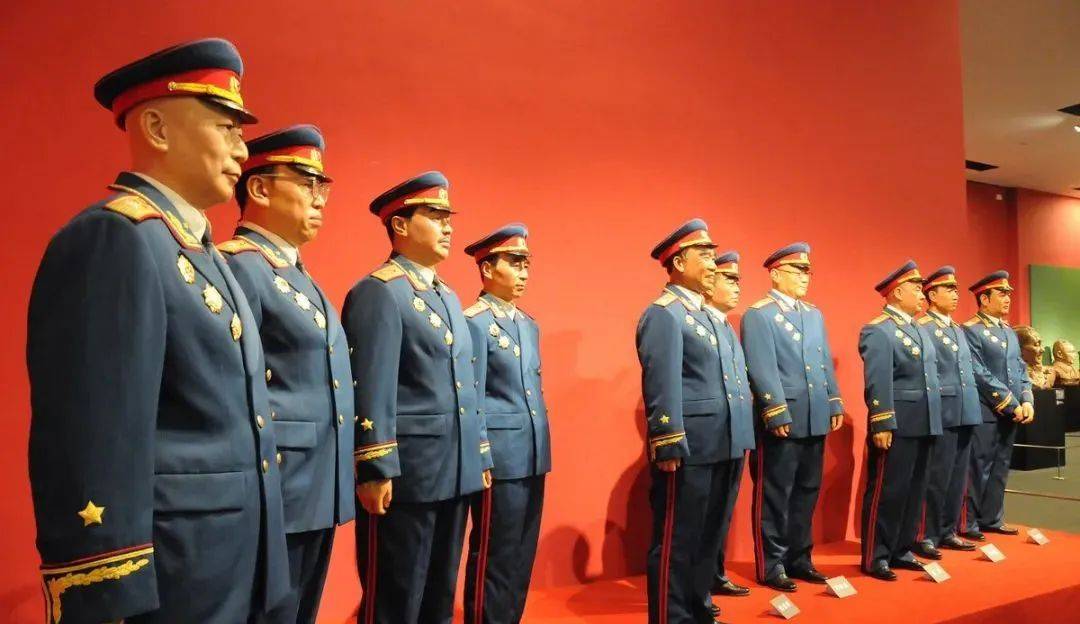 原创
            罗姓开国将帅名录