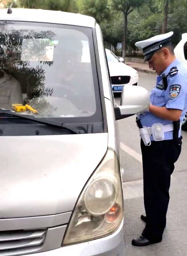 龙头新闻·生Kaiyun 开云活报记者：何兴丽