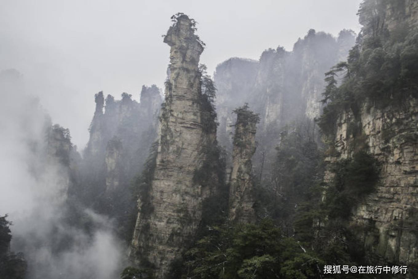 张家界自由行应该怎么玩这份张家界4日游攻略分享给大家