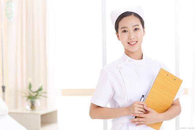 讲述护理师证书怎么考？证书有什么作用？护理师前景趋势，难度怎么样？