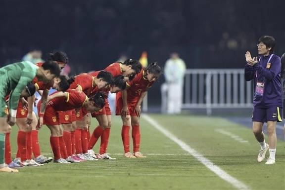 奥预赛全乱了，亚洲冠军或被淘汰出局，0分队仍活着，中国女足压哨成功进阶