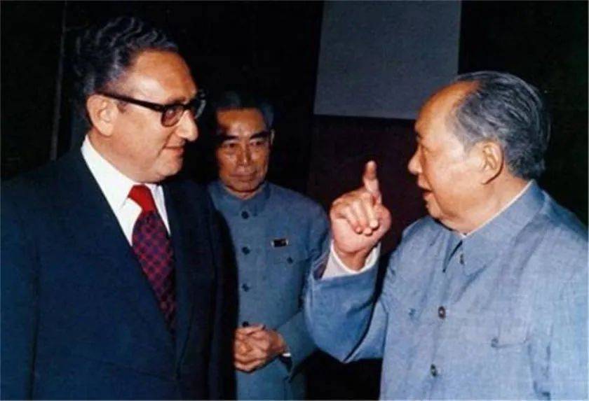 百岁基辛格逝世，一个时代的结束
