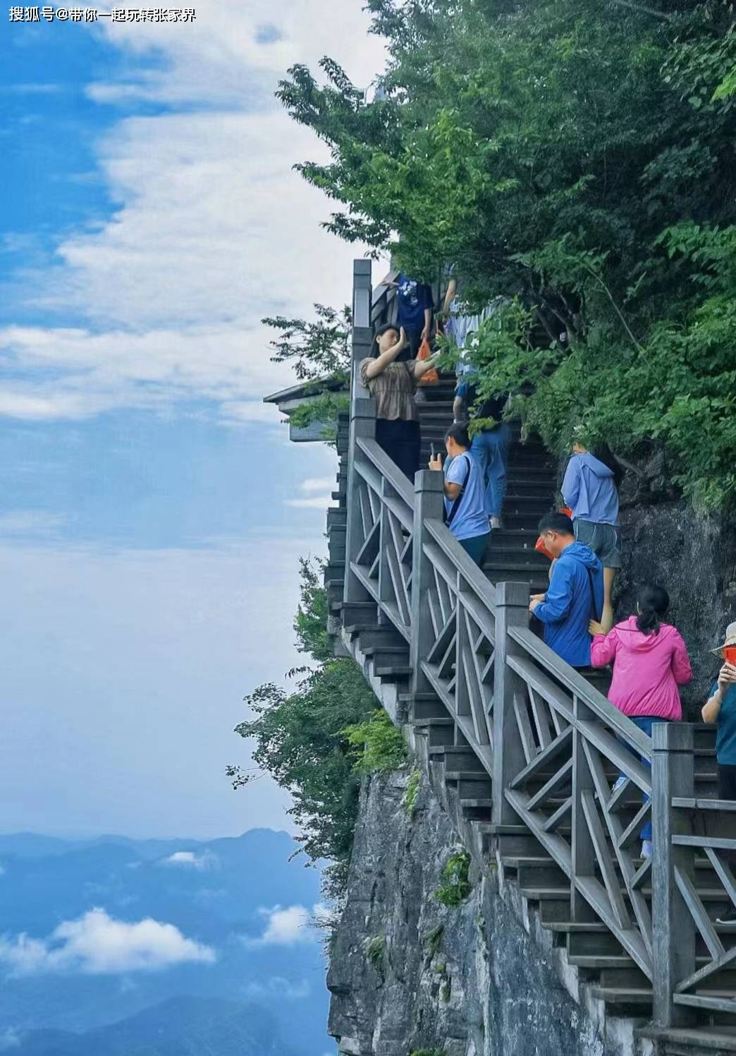 中国5A级景区张家界天门山凤凰古城5日游自由行攻略