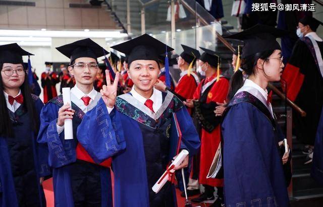 申请取消公务员录用，去考研?