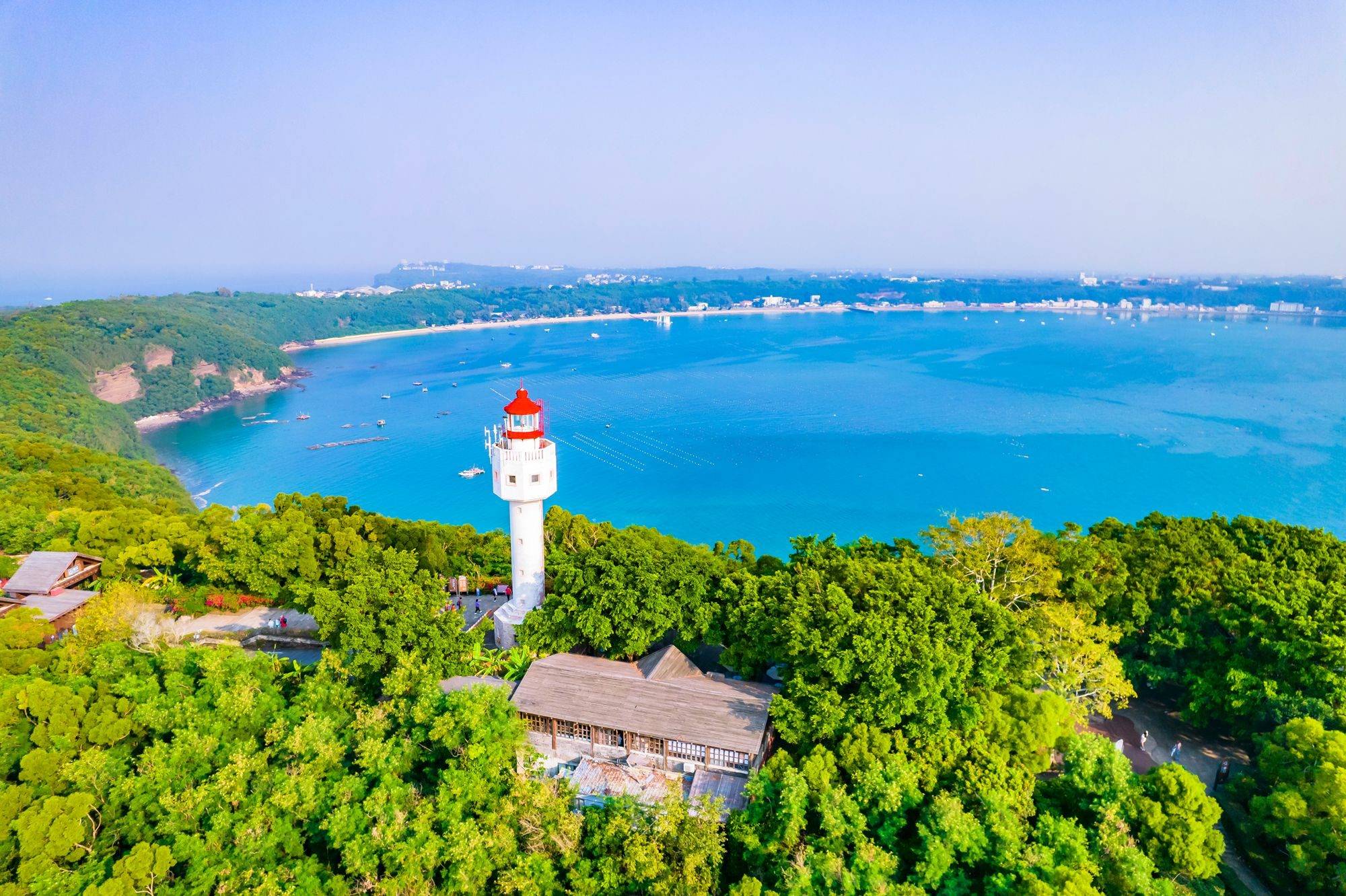 北海涠洲岛旅游攻略，来这里过暖冬，喜爱海岛游的你值得收藏