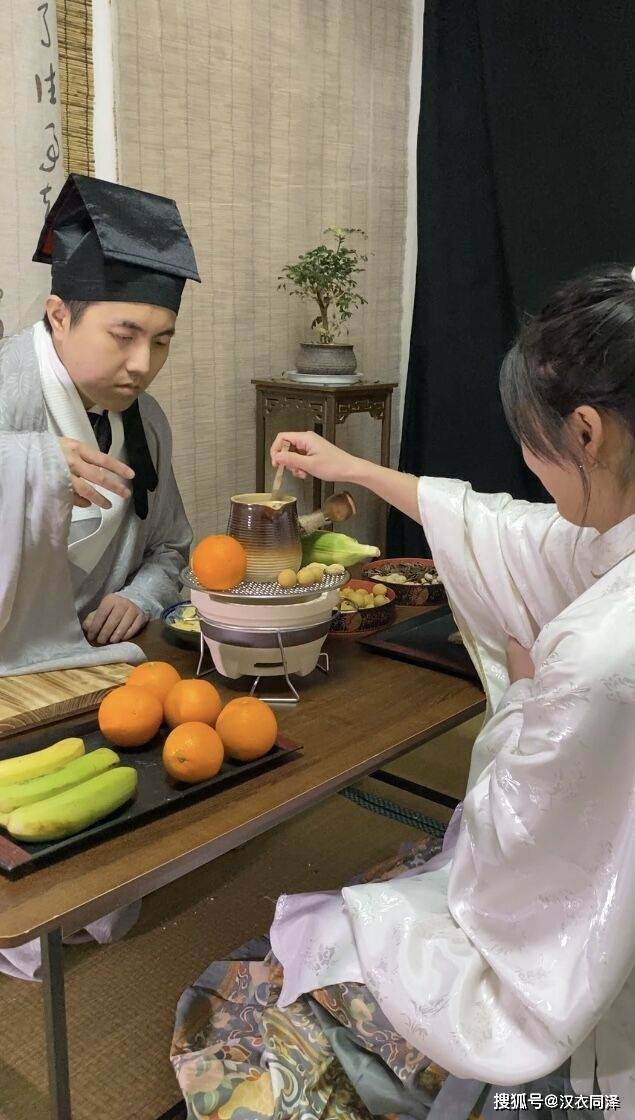 四川：狼人杀互动、围炉煮茶拉满暖冬仪式感