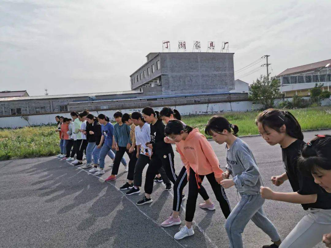 泗县丁湖中学进行九年级体育测试