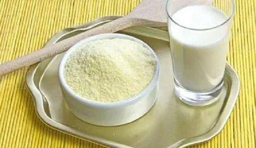 余烬热点丨余烬复起的“大头娃娃”事件何时休?