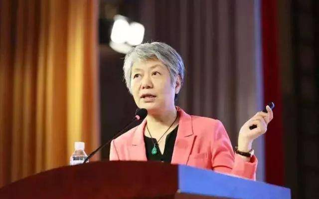心理学家李玫瑾：如何培养出快乐、温暖、人格健全的孩子？（深度好文）