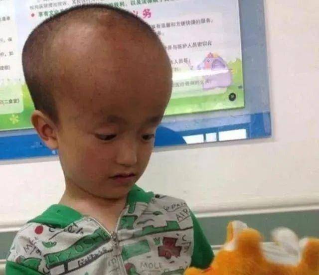 #娃娃#必诛！！三鹿奶粉重现江湖？“毒奶粉”再现大头娃娃：一切对孩子的犯罪