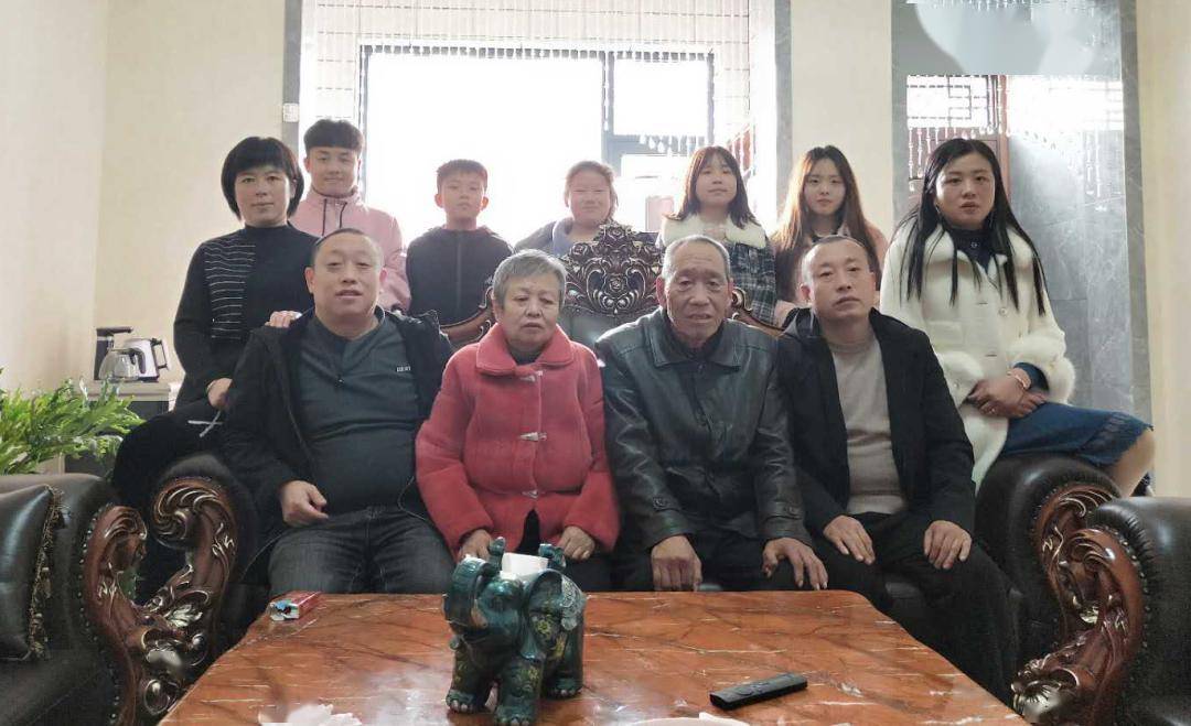 古县有多少人口_古县李爱元妻子图片