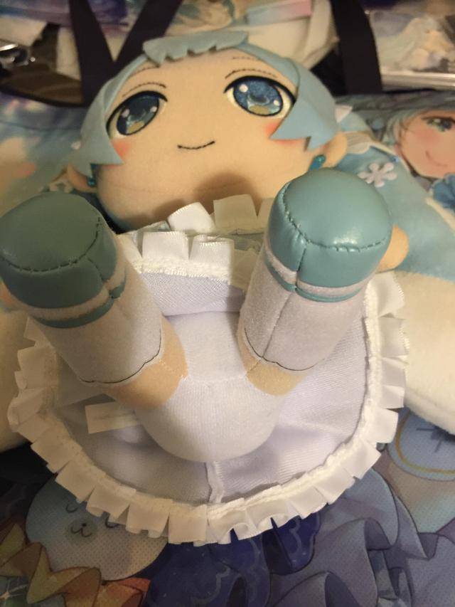 gift社snowmiku2019ver雪初音绒毛开箱直播