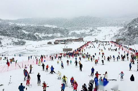 曾家山滑雪场