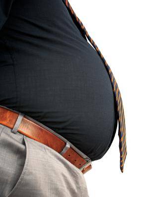 有大肚腩的人,身体往往比较肥胖,体重严重超标,很容易患上高血压,高