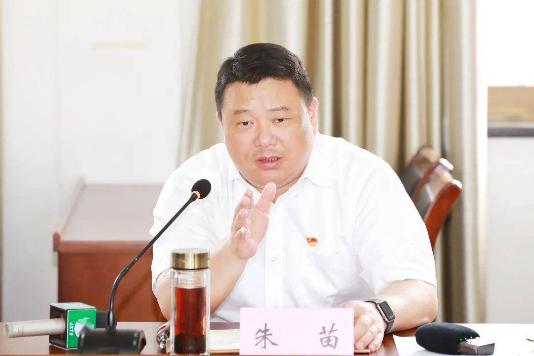 未来两年将迎来发展的春天南湖区委书记朱苗赴建设街道调研