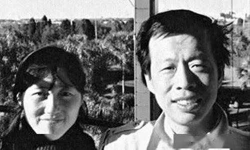 王小波15句经典语录,句句有思考,戳破人生真相
