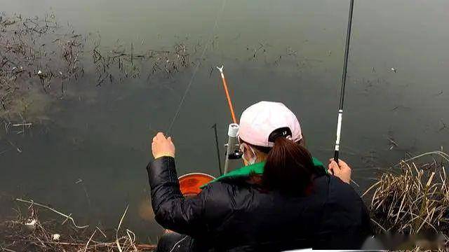 为什么钓鱼不能空军 877d84ef5a3f4ad9a6d3341c056b9f43.jpeg