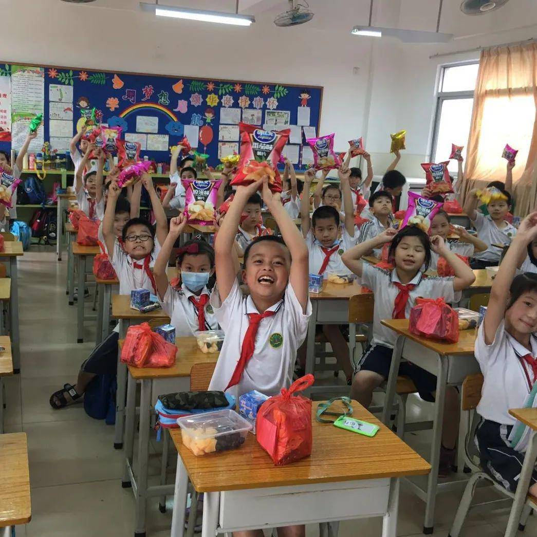 双小有爱与你童在双岗小学庆祝六一儿童节系列活动