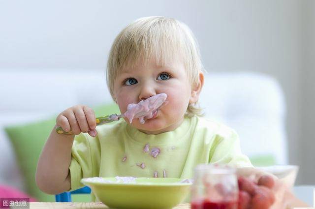 宝宝几个月开始发生变化 604a8ce273c94582872c254f489ee59f.jpeg