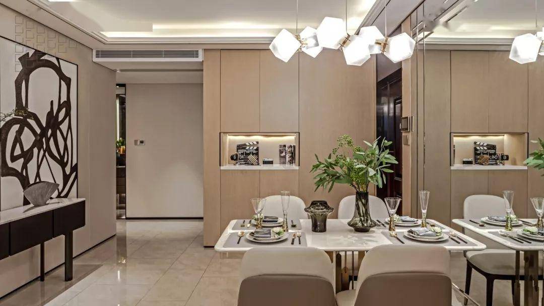 装饰画客厅高级感电视墙 15711540c92945b7959d3aed468cfe4a.jpeg