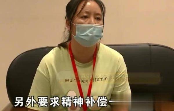 「监控」全家购物下扶梯险栽？男子体温上升索赔1万：监控拍不清我压力多大，