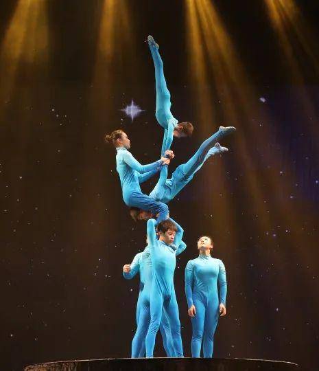 丢碗杂技 c3775c7f47574055accf86657a818d41.jpeg