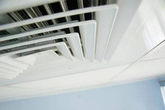 潮州上门清洗空调美宇中央空调循环水系统的四大问题

