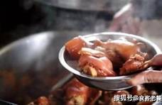 “最霸道”餐馆，每人25元，吃什么看老板心情，老板做啥你吃啥