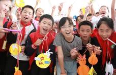 快乐的很丨为了给孩子们提前过个中秋，潍坊这些学校放了“大招”