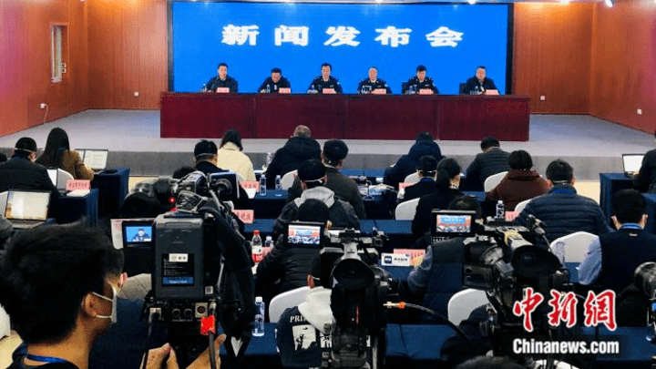 涉事学校存在监管失责,是否应该承担相应的民事责任?