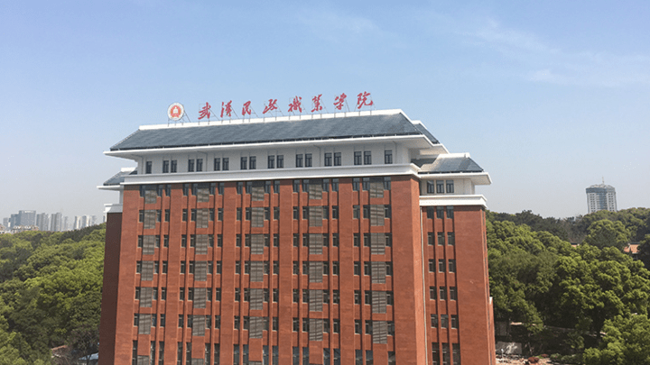 你喜欢大学食堂吗?