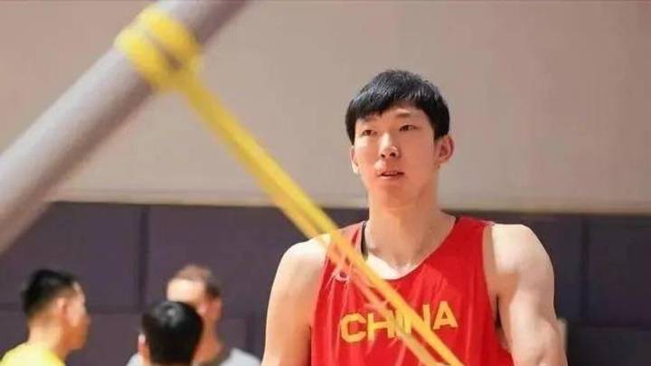 曝cba土豪队报价1亿,周琦能否加盟辽篮?