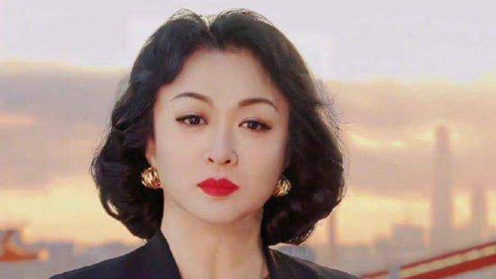 金星吐槽女明星走红毯捂胸口,你赞同她的观点吗?