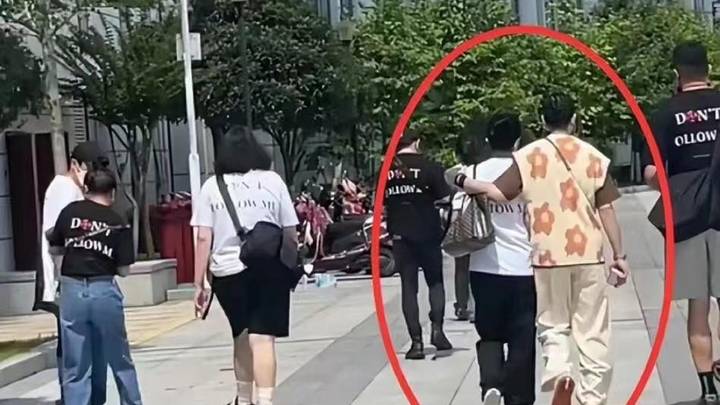 萧敬腾50岁女友曝怀孕后晒美照,是同居试婚吗?