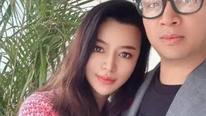 女子再曝与罗中旭同居细节,你怎么看?
