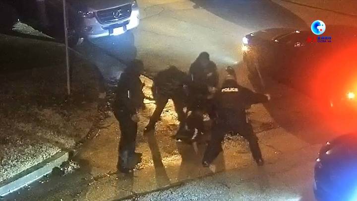 美国警察当街打人致死,特朗普的机会来了吗?